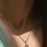 پلاک و زنجیر زنانه