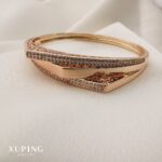 تک دست زنانه