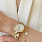 ساعت و دستبند ژوپینگ