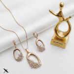 نیم ست گل برگی